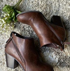 EUC Torrid Ankle Boot, Size 7.5